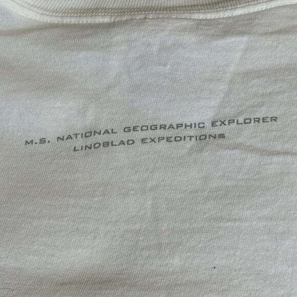 2001 Robert Bateman National Geographic Penguins T-Shirt Adult Small Long Sleeve - Picture 6 of 7